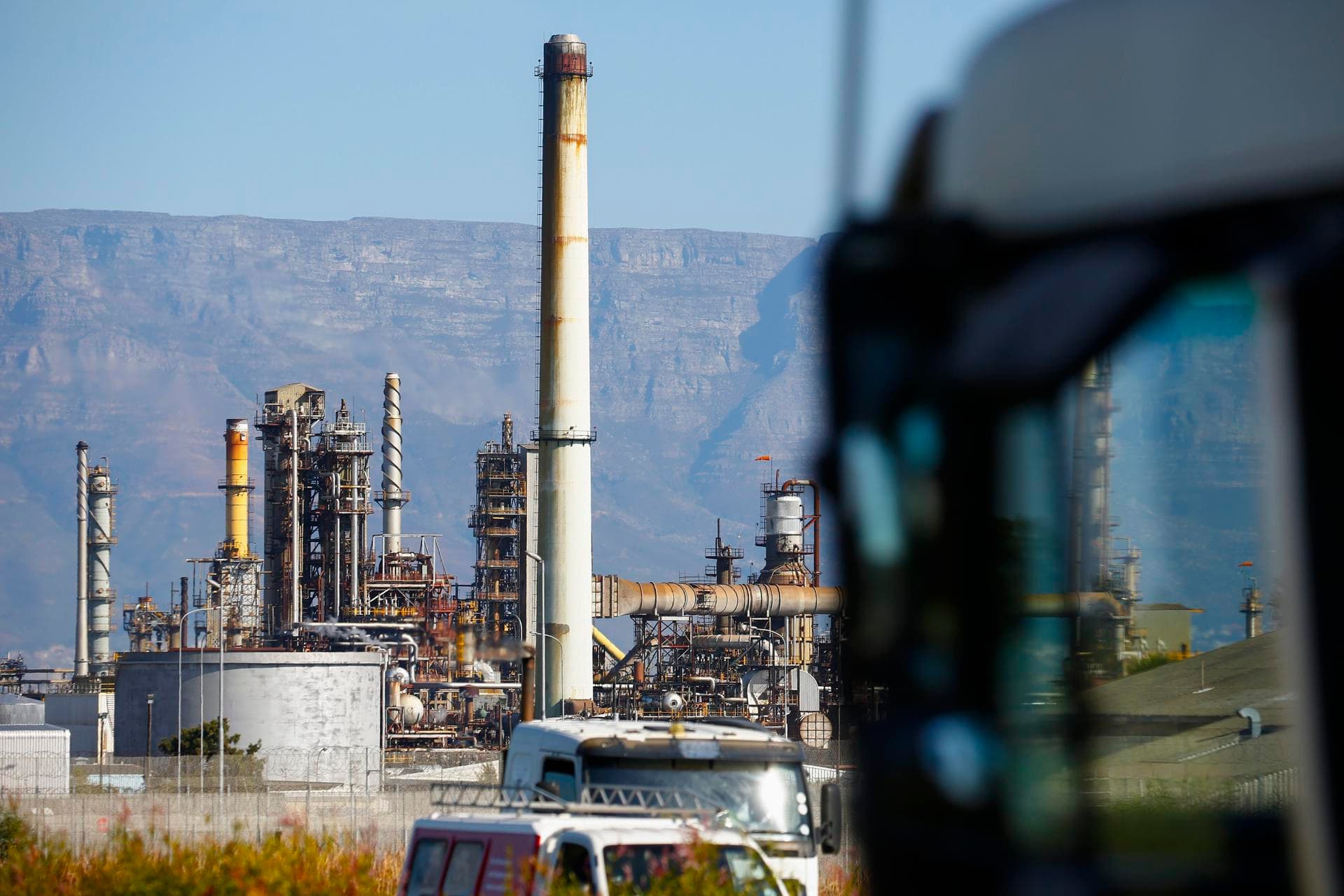 OPEC Cuts 2026 Oil Demand Forecast for Third Straight Month as Hormuz Crisis Roils Markets