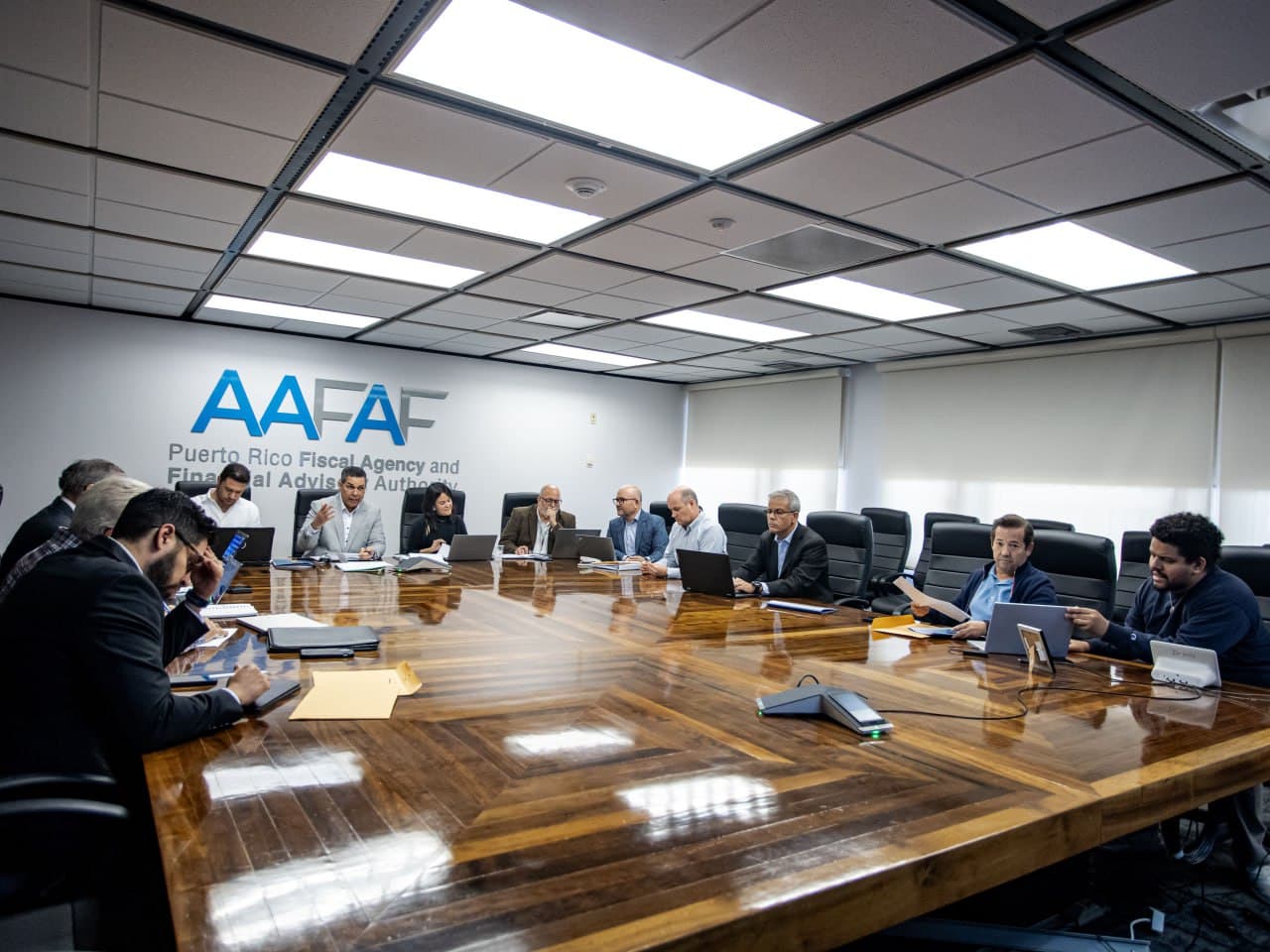 Energy Czar Josué Colón downplays controversy with temporary generation contract