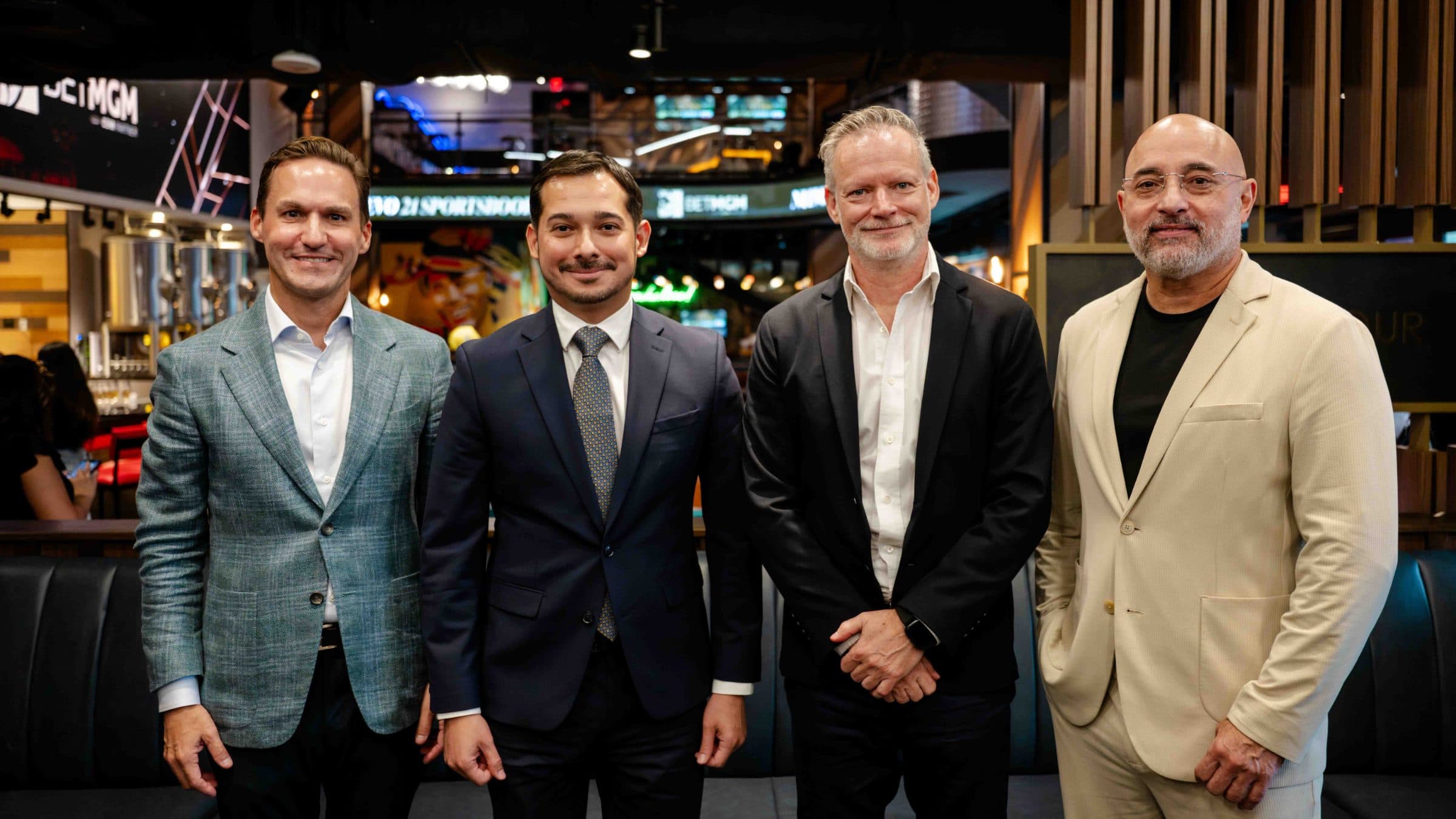 BetMGM 21 Bets on Puerto Rico With New Sportsbook Lounge in Distrito T-Mobile’s Arena Medalla
